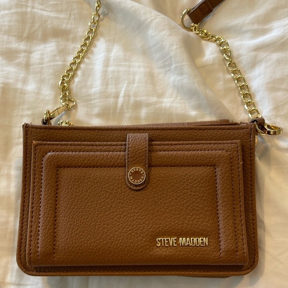 Steve Madden Handbags - Steve Madden Crossbody